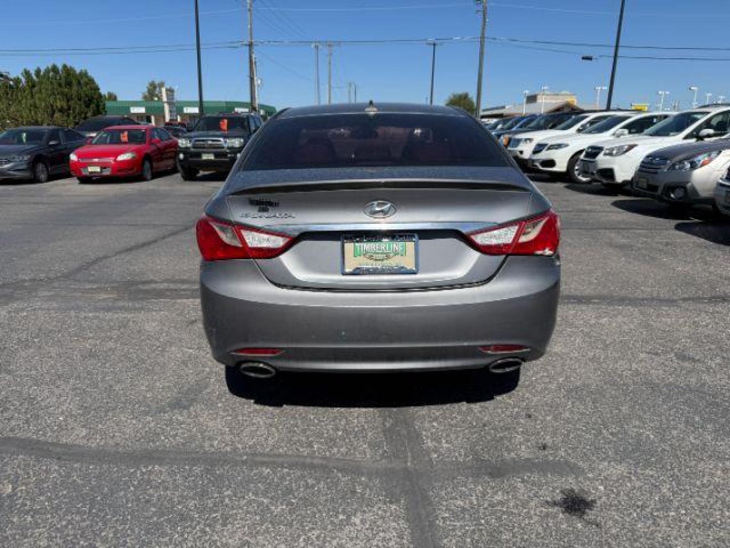 2012 SILVER /Black Hyundai Sonata (5NPEC4AC2CH) with an 24L I-4 gasoline direct injection engine, Automatic transmission, located at 1175 N Woodruff Ave, Idaho Falls, ID, 83401, 43.506901, -111.999657 - At Timberline Auto, finding a great deal on your next vehicle is always easy! Our experienced sales staff's goal is to help find you the right vehicle at the right price! Our knowledgeable finance department has options for almost any credit score. We offer extended service contract options to prote - Photo#3