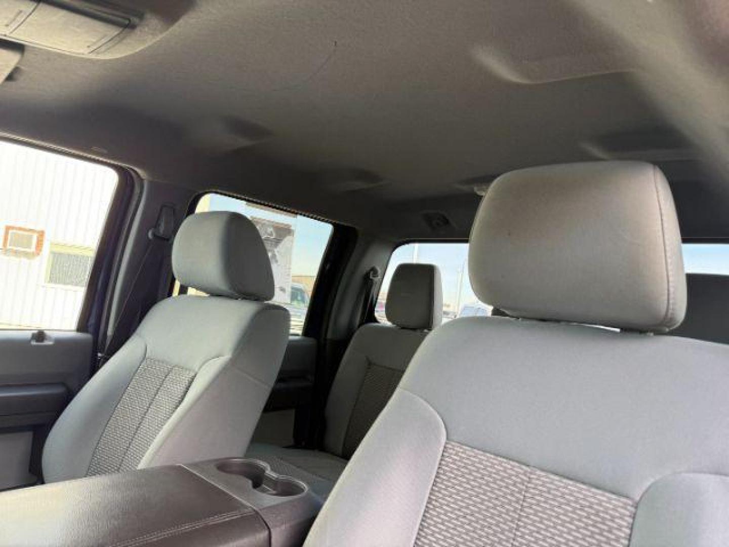 2011 BLUE /GRAY Ford F-250 (1FT7W2B65BE) with an Triton 62L V-8 variable valve control engine, Automatic transmission, located at 1175 N Woodruff Ave, Idaho Falls, ID, 83401, 43.506901, -111.999657 - At Timberline Auto, finding a great deal on your next vehicle is always easy! Our experienced sales staff's goal is to help find you the right vehicle at the right price! Our knowledgeable finance department has options for almost any credit score. We offer extended service contract options to prote - Photo#37