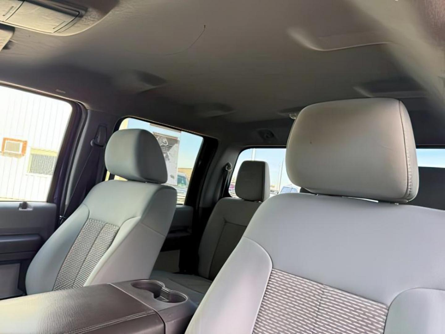 2011 BLUE /GRAY Ford F-250 (1FT7W2B65BE) with an Triton 62L V-8 variable valve control engine, Automatic transmission, located at 1175 N Woodruff Ave, Idaho Falls, ID, 83401, 43.506901, -111.999657 - At Timberline Auto, finding a great deal on your next vehicle is always easy! Our experienced sales staff's goal is to help find you the right vehicle at the right price! Our knowledgeable finance department has options for almost any credit score. We offer extended service contract options to prote - Photo#16