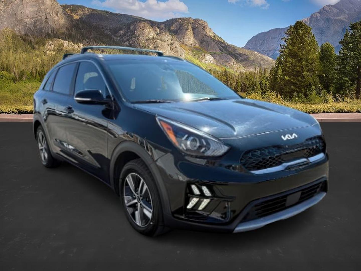 2022 Aurora Black Pearl /Charcoal KIA Niro Plug-In Hybrid (KNDCC3LD6N5) with an 16L I-4 gasoline direct injection engine, Automatic transmission, located at 1175 N Woodruff Ave, Idaho Falls, ID, 83401, 43.506901, -111.999657 - At Timberline Auto, finding a great deal on your next vehicle is always easy! Our experienced sales staff's goal is to help find you the right vehicle at the right price! Our knowledgeable finance department has options for almost any credit score. We offer extended service contract options to prote - Photo#7