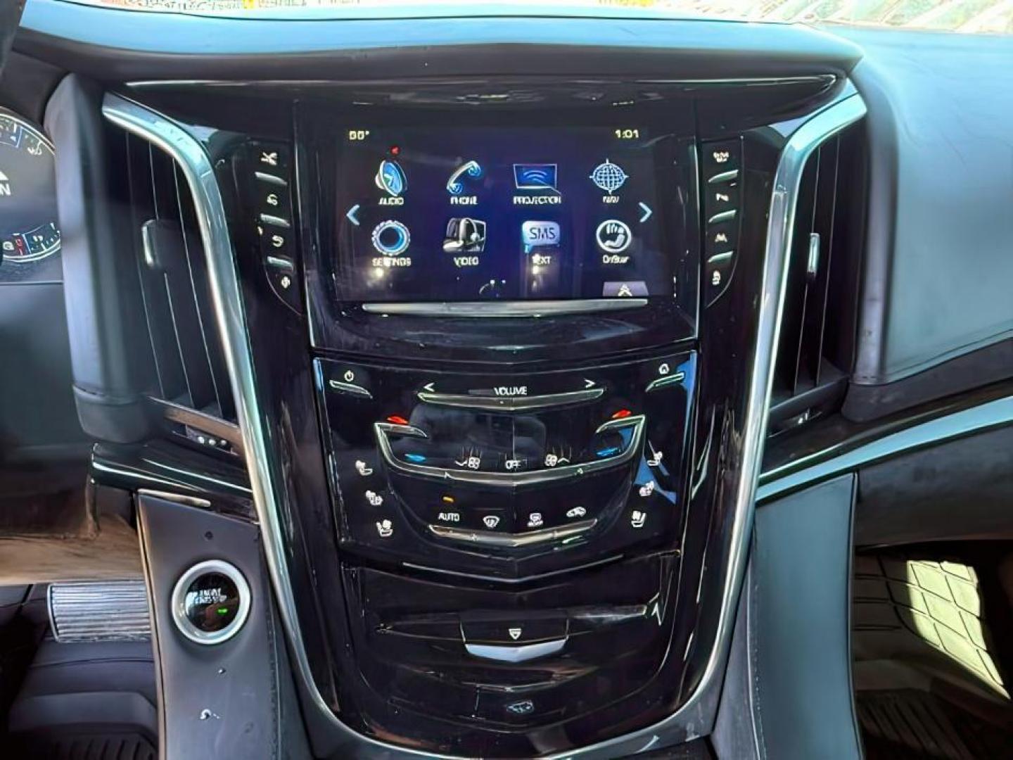 2016 Black Raven /Jet Black w/Jet Black Accents Cadillac Escalade (1GYS4DKJXGR) with an EcoTec3 62L V-8 gasoline direct injection engine, Automatic transmission, located at 1175 N Woodruff Ave, Idaho Falls, ID, 83401, 43.506901, -111.999657 - At Timberline Auto, finding a great deal on your next vehicle is always easy! Our experienced sales staff's goal is to help find you the right vehicle at the right price! Our knowledgeable finance department has options for almost any credit score. We offer extended service contract options to prote - Photo#15