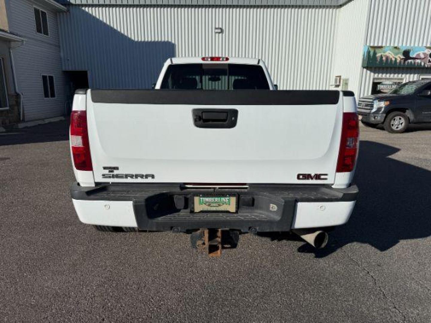 2012 Summit White /Ebony GMC Sierra 3500HD (1GT426C86CF) with an 66L V8 16V OHV TURBO DIESEL engine, Automatic transmission, located at 1175 N Woodruff Ave, Idaho Falls, ID, 83401, 43.506901, -111.999657 - At Timberline Auto, finding a great deal on your next vehicle is always easy! Our experienced sales staff's goal is to help find you the right vehicle at the right price! Our knowledgeable finance department has options for almost any credit score. We offer extended service contract options to prote - Photo#26