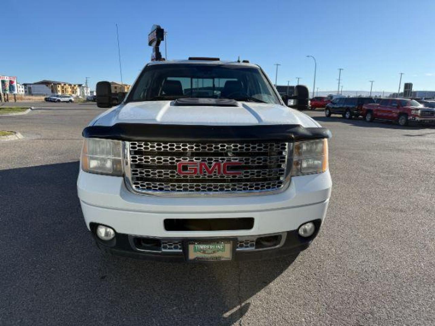 2012 Summit White /Ebony GMC Sierra 3500HD (1GT426C86CF) with an 66L V8 16V OHV TURBO DIESEL engine, Automatic transmission, located at 1175 N Woodruff Ave, Idaho Falls, ID, 83401, 43.506901, -111.999657 - At Timberline Auto, finding a great deal on your next vehicle is always easy! Our experienced sales staff's goal is to help find you the right vehicle at the right price! Our knowledgeable finance department has options for almost any credit score. We offer extended service contract options to prote - Photo#32
