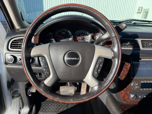 2012 Summit White /Ebony GMC Sierra 3500HD Denali (1GT426C86CF) with an 6.6L V8 16V OHV TURBO DIESEL engine, AUTOMATIC transmission, located at 1235 N Woodruff Ave., Idaho Falls, 83401, (208) 523-1053, 43.507172, -112.000488 - At Timberline Auto, finding a great deal on your next vehicle is always easy! Our experienced sales staff's goal is to help find you the right vehicle at the right price! Our knowledgeable finance department has options for almost any credit score. We offer extended service contract options to prote - Photo#37