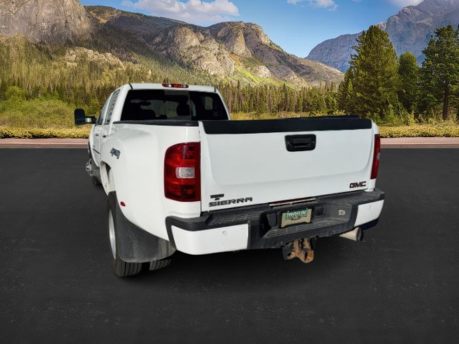 2012 Summit White /Ebony GMC Sierra 3500HD Denali (1GT426C86CF) with an 6.6L V8 16V OHV TURBO DIESEL engine, AUTOMATIC transmission, located at 1235 N Woodruff Ave., Idaho Falls, 83401, (208) 523-1053, 43.507172, -112.000488 - At Timberline Auto, finding a great deal on your next vehicle is always easy! Our experienced sales staff's goal is to help find you the right vehicle at the right price! Our knowledgeable finance department has options for almost any credit score. We offer extended service contract options to prote - Photo#2
