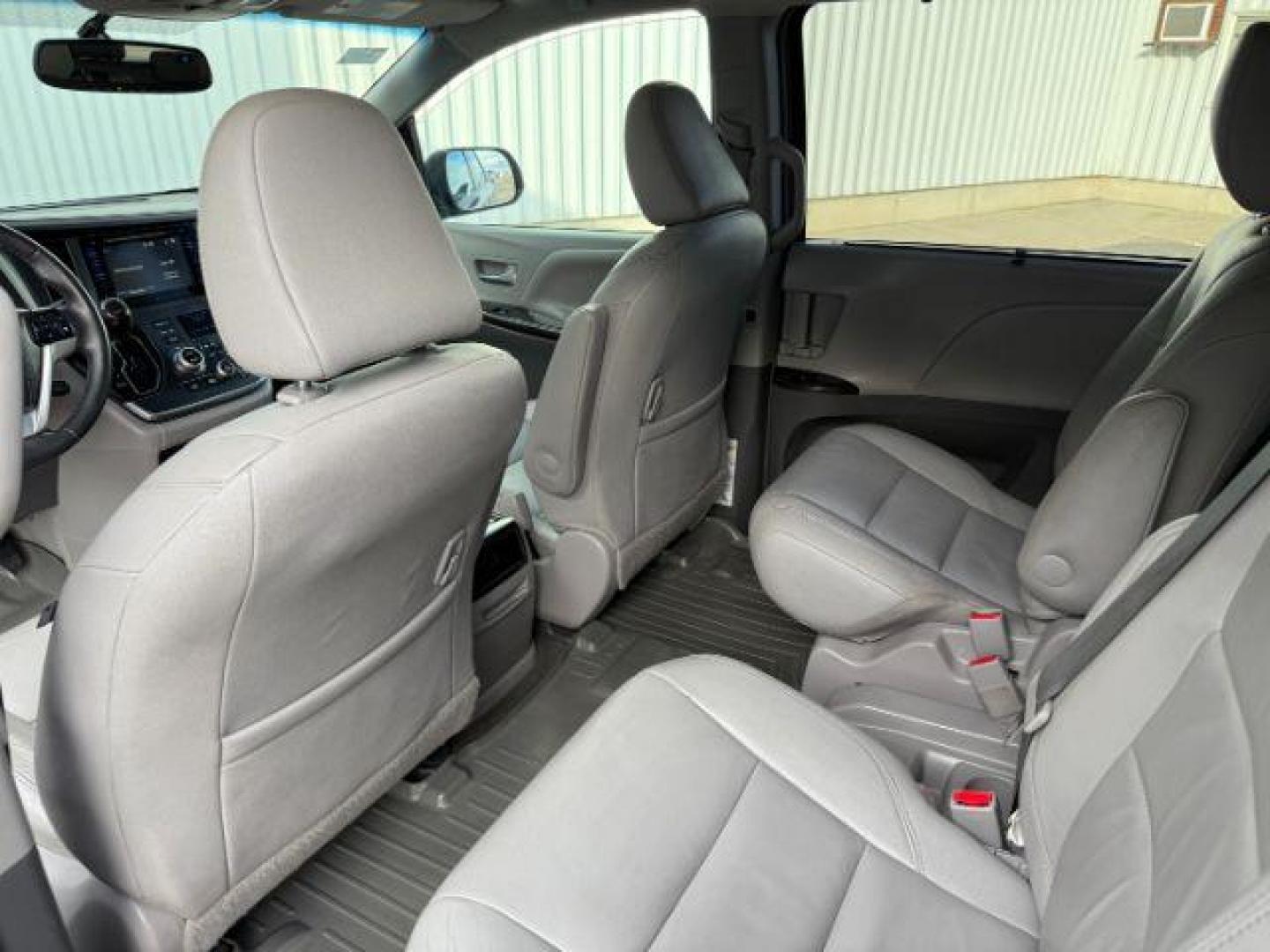 2017 GRAY /LEATHER Toyota Sienna XLE 7 Passenger | XLE 8 Passenger | XLE Premium 8 Passenger | Limited 7 Pas (5TDYZ3DC1HS) with an 3.5L V-6 port/direct injection engine, AUTOMATIC transmission, located at 1235 N Woodruff Ave., Idaho Falls, 83401, (208) 523-1053, 43.507172, -112.000488 - At Timberline Auto, finding a great deal on your next vehicle is always easy! Our experienced sales staff's goal is to help find you the right vehicle at the right price! Our knowledgeable finance department has options for almost any credit score. We offer extended service contract options to prote - Photo#46