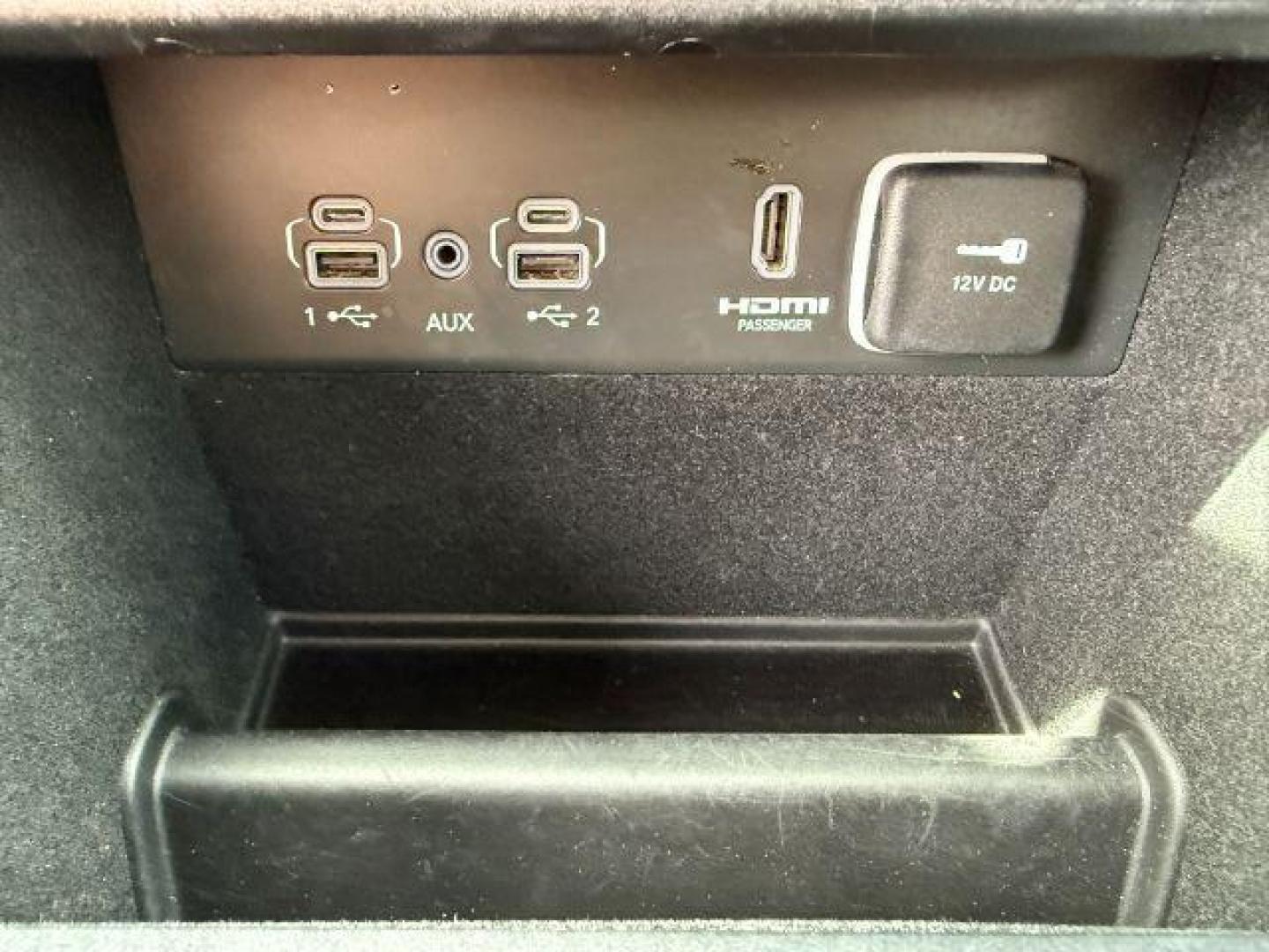 2022 BLACK /Global Black Jeep Grand Cherokee 4xe (1C4RJYB63N8) with an 2L I-4 HYBRID engine, Automatic transmission, located at 1175 N Woodruff Ave, Idaho Falls, ID, 83401, 43.506901, -111.999657 - At Timberline Auto, finding a great deal on your next vehicle is always easy! Our experienced sales staff's goal is to help find you the right vehicle at the right price! Our knowledgeable finance department has options for almost any credit score. We offer extended service contract options to prote - Photo#19