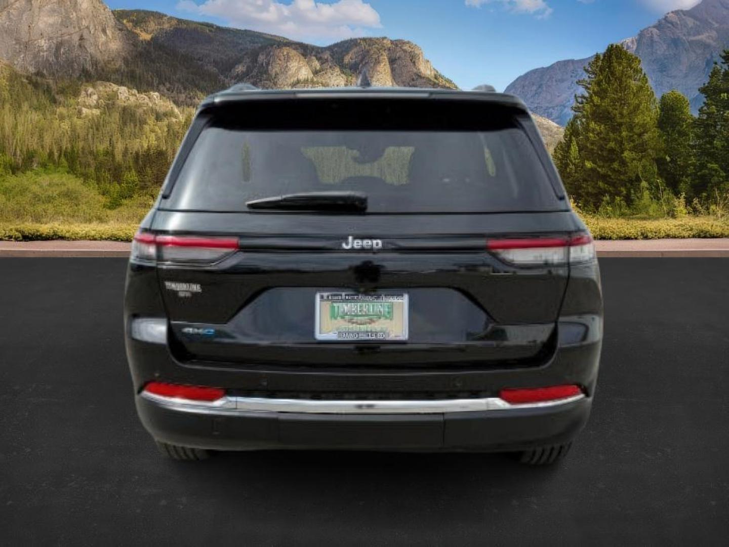 2022 BLACK /Global Black Jeep Grand Cherokee 4xe (1C4RJYB63N8) with an 2L I-4 HYBRID engine, Automatic transmission, located at 1175 N Woodruff Ave, Idaho Falls, ID, 83401, 43.506901, -111.999657 - At Timberline Auto, finding a great deal on your next vehicle is always easy! Our experienced sales staff's goal is to help find you the right vehicle at the right price! Our knowledgeable finance department has options for almost any credit score. We offer extended service contract options to prote - Photo#3