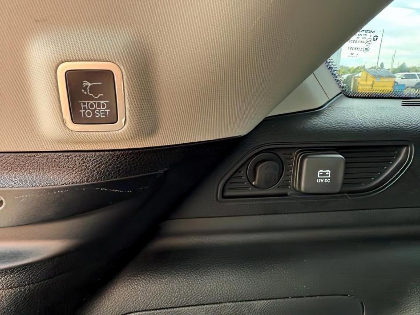 2022 BLACK /Global Black Jeep Grand Cherokee 4xe (1C4RJYB63N8) with an 2L I-4 HYBRID engine, Automatic transmission, located at 1175 N Woodruff Ave, Idaho Falls, ID, 83401, 43.506901, -111.999657 - At Timberline Auto, finding a great deal on your next vehicle is always easy! Our experienced sales staff's goal is to help find you the right vehicle at the right price! Our knowledgeable finance department has options for almost any credit score. We offer extended service contract options to prote - Photo#6