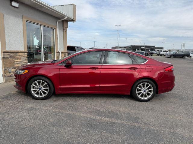 photo of 2017 Ford Fusion SE