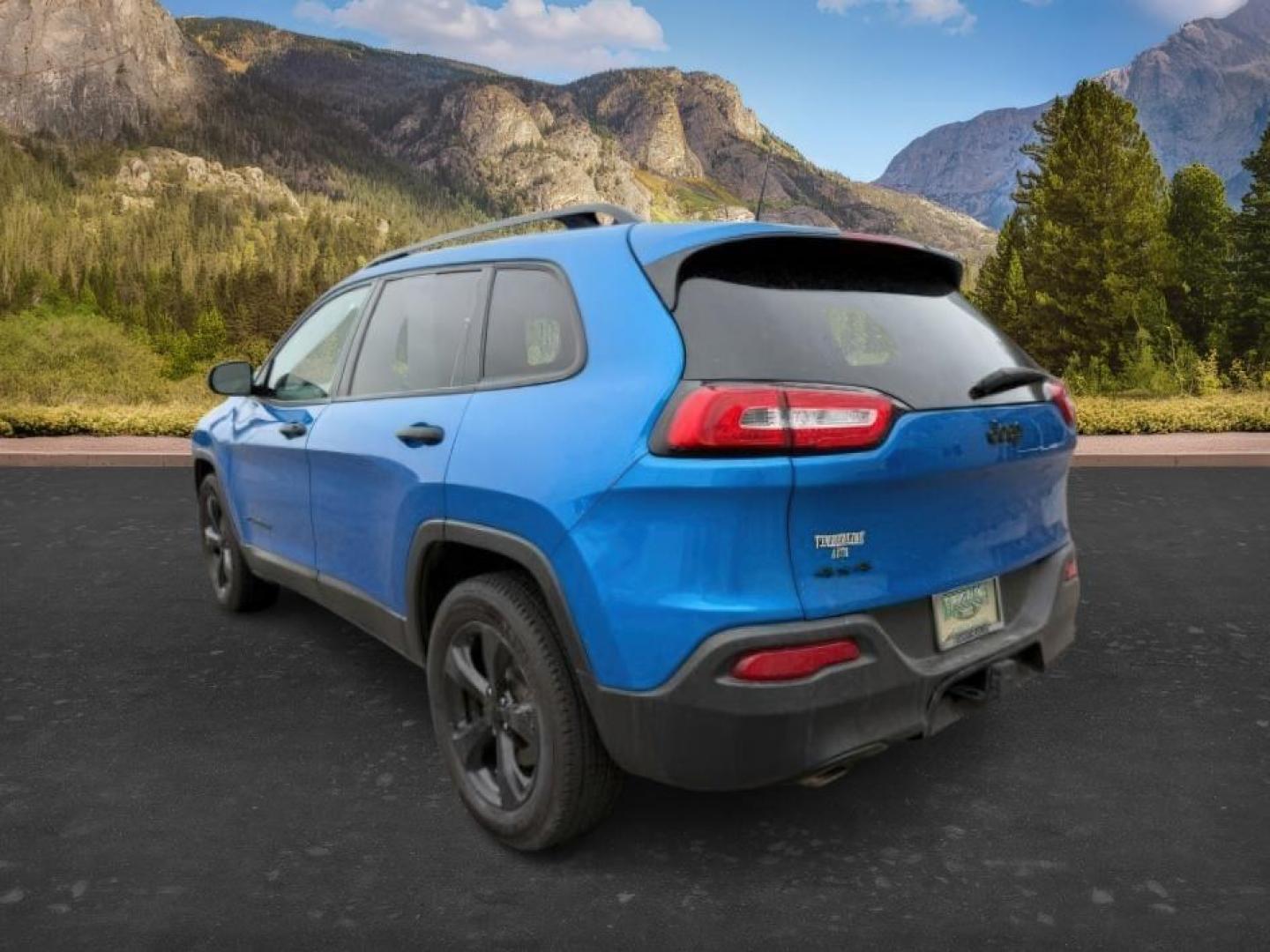 2017 Hydro Blue Pearlcoat /Black Jeep Cherokee (1C4PJMAB4HW) with an Tigershark MultiAir 24L I-4 variable valve contro engine, Automatic transmission, located at 1175 N Woodruff Ave, Idaho Falls, ID, 83401, 43.506901, -111.999657 - Photo#2
