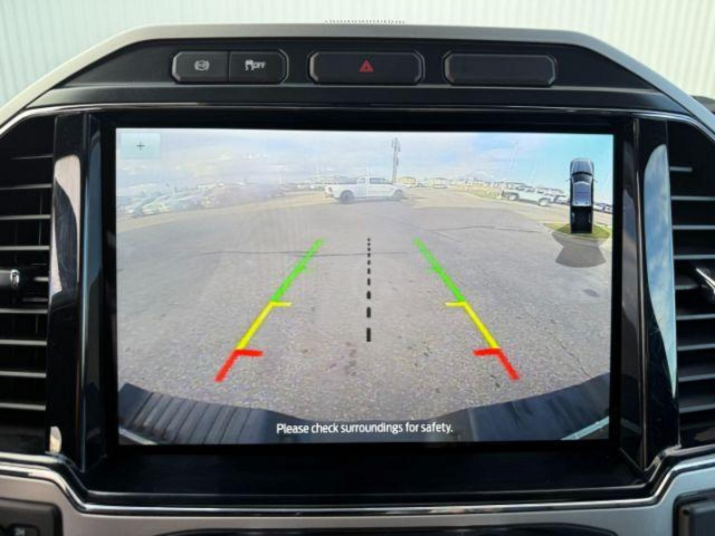 2022 BLACK /Black Onyx Ford F-350 (1FT8W3BT8NE) with an Powerstroke 67L V-8 diesel direct injection engine, Automatic transmission, located at 1175 N Woodruff Ave, Idaho Falls, ID, 83401, 43.506901, -111.999657 - At Timberline Auto, finding a great deal on your next vehicle is always easy! Our experienced sales staff's goal is to help find you the right vehicle at the right price! Our knowledgeable finance department has options for almost any credit score. We offer extended service contract options to prote - Photo#43