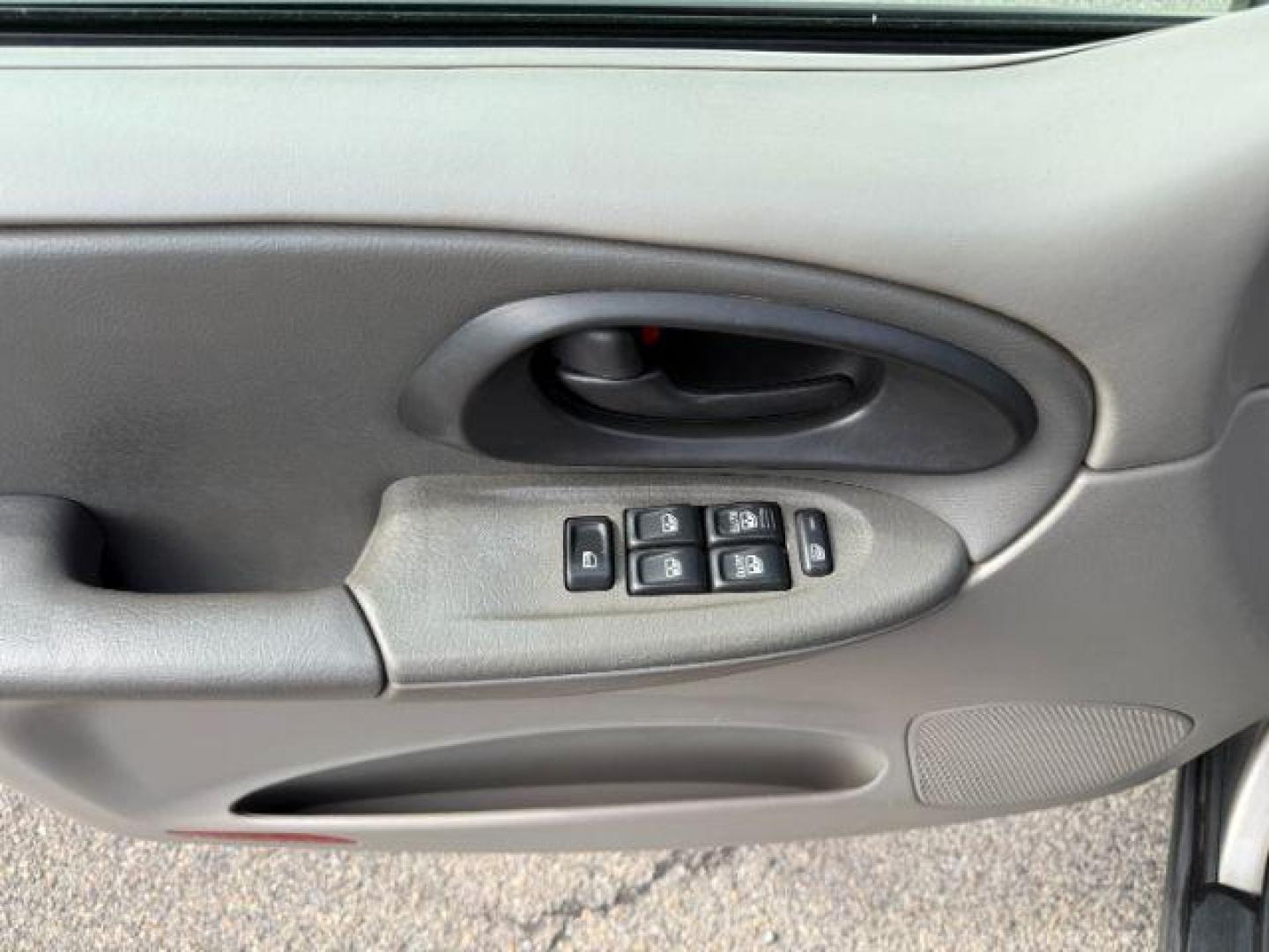 2003 GOLD /Medium Pewter Chevrolet TrailBlazer (1GNDT13S432) with an Vortec 42L I-6 DOHC engine, Automatic transmission, located at 1175 N Woodruff Ave, Idaho Falls, ID, 83401, 43.506901, -111.999657 - At Timberline Auto, finding a great deal on your next vehicle is always easy! Our experienced sales staff's goal is to help find you the right vehicle at the right price! Our knowledgeable finance department has options for almost any credit score. We offer extended service contract options to prote - Photo#34