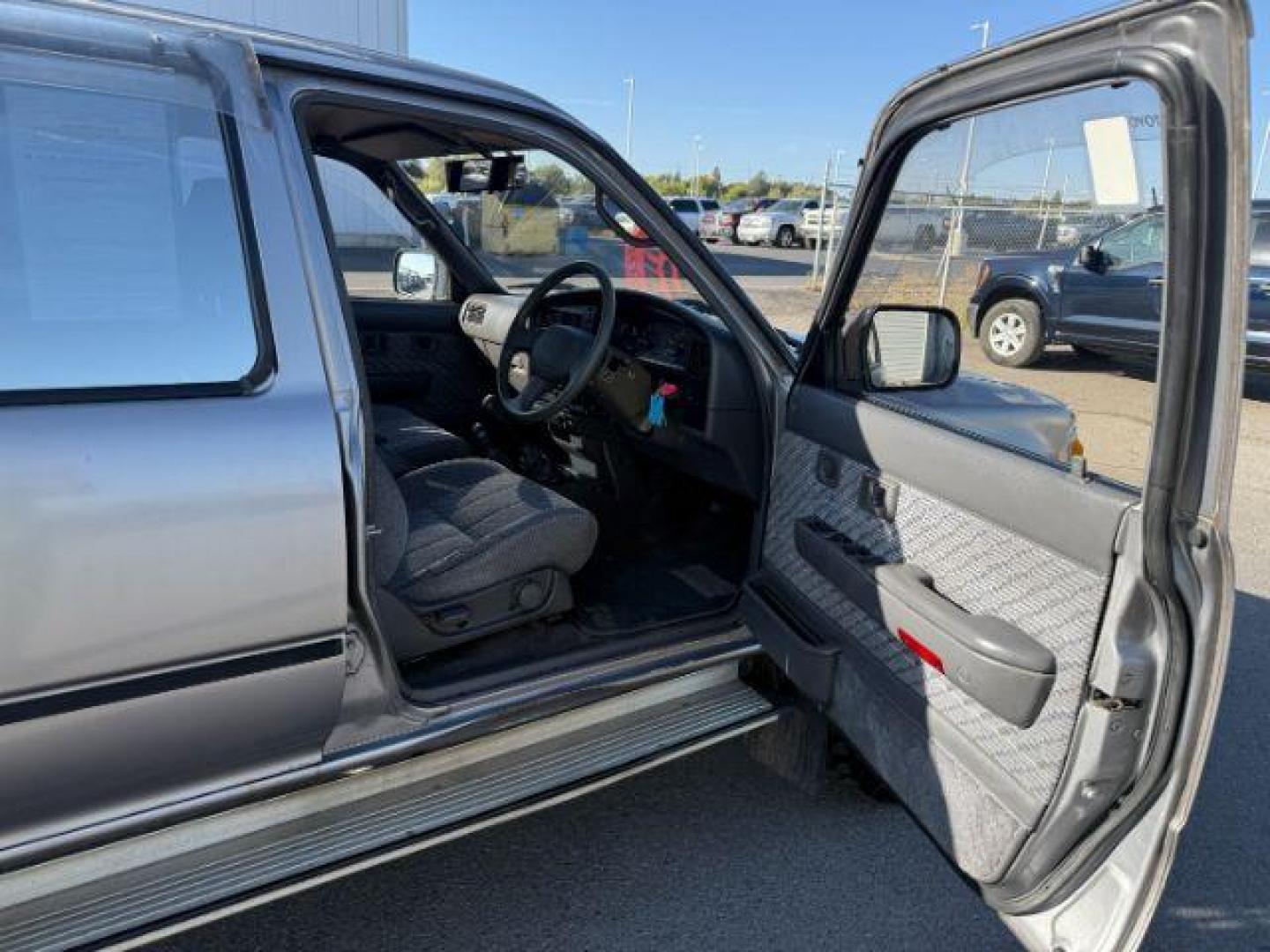 1996 SILVER /GREY CLOTH Toyota HILUX (YN107000216) , Manual transmission, located at 1175 N Woodruff Ave, Idaho Falls, ID, 83401, 43.506901, -111.999657 - At Timberline Auto, finding a great deal on your next vehicle is always easy! Our experienced sales staff's goal is to help find you the right vehicle at the right price! Our knowledgeable finance department has options for almost any credit score. We offer extended service contract options to prote - Photo#24