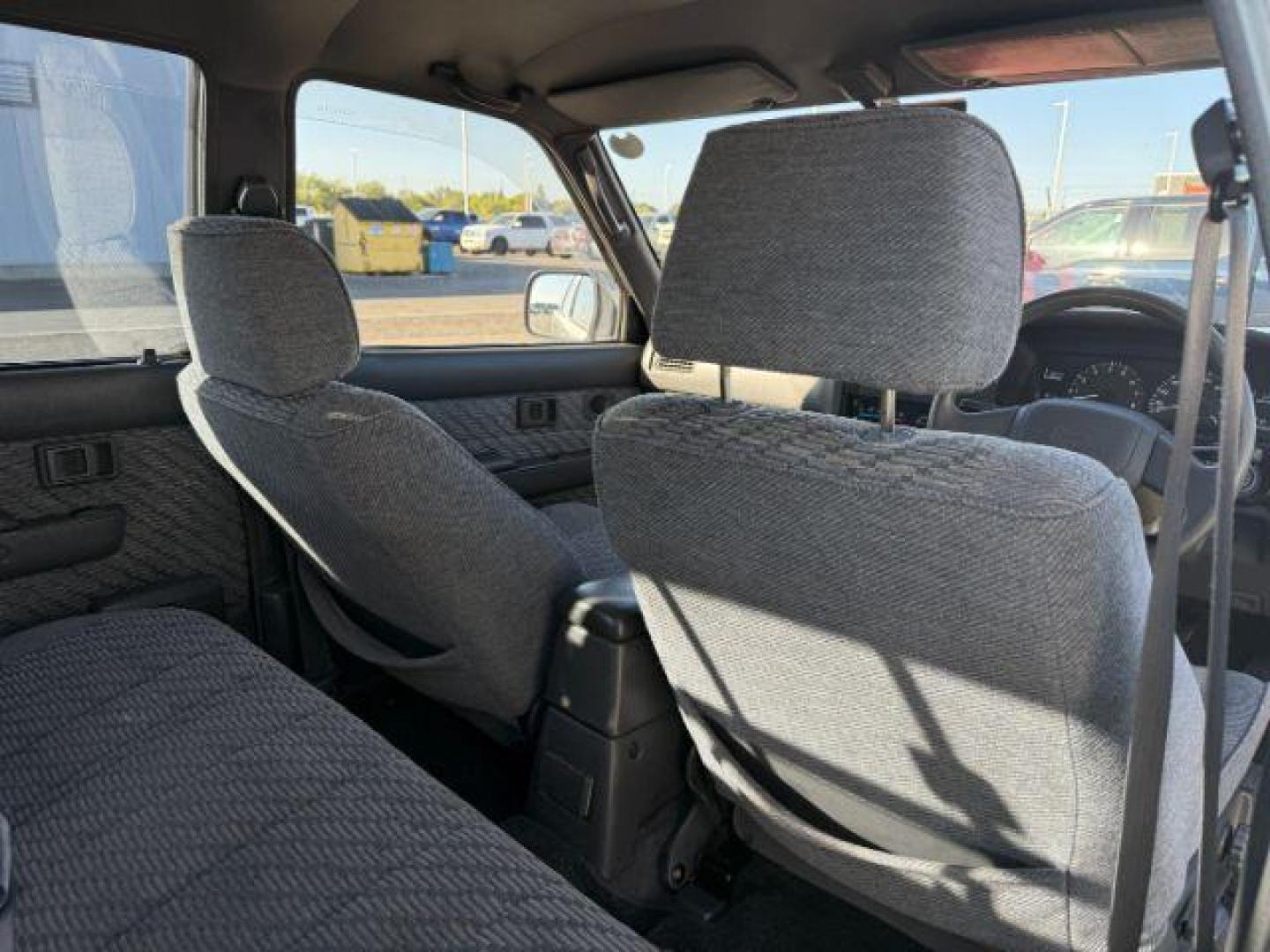 1996 SILVER /GREY CLOTH Toyota HILUX (YN107000216) , Manual transmission, located at 1175 N Woodruff Ave, Idaho Falls, ID, 83401, 43.506901, -111.999657 - At Timberline Auto, finding a great deal on your next vehicle is always easy! Our experienced sales staff's goal is to help find you the right vehicle at the right price! Our knowledgeable finance department has options for almost any credit score. We offer extended service contract options to prote - Photo#31