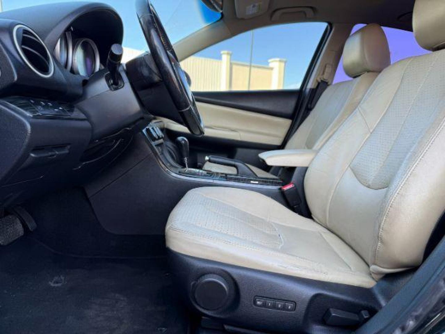 2010 Ebony Black /Black Mazda Mazda6 (1YVHZ8CB4A5) with an 37L V-6 DOHC engine, Automatic transmission, located at 1175 N Woodruff Ave, Idaho Falls, ID, 83401, 43.506901, -111.999657 - Photo#26