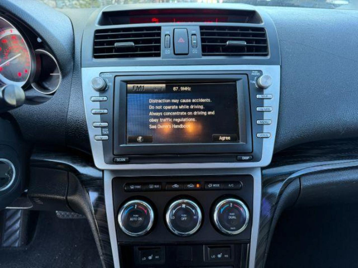 2010 Ebony Black /Black Mazda Mazda6 (1YVHZ8CB4A5) with an 37L V-6 DOHC engine, Automatic transmission, located at 1175 N Woodruff Ave, Idaho Falls, ID, 83401, 43.506901, -111.999657 - Photo#29