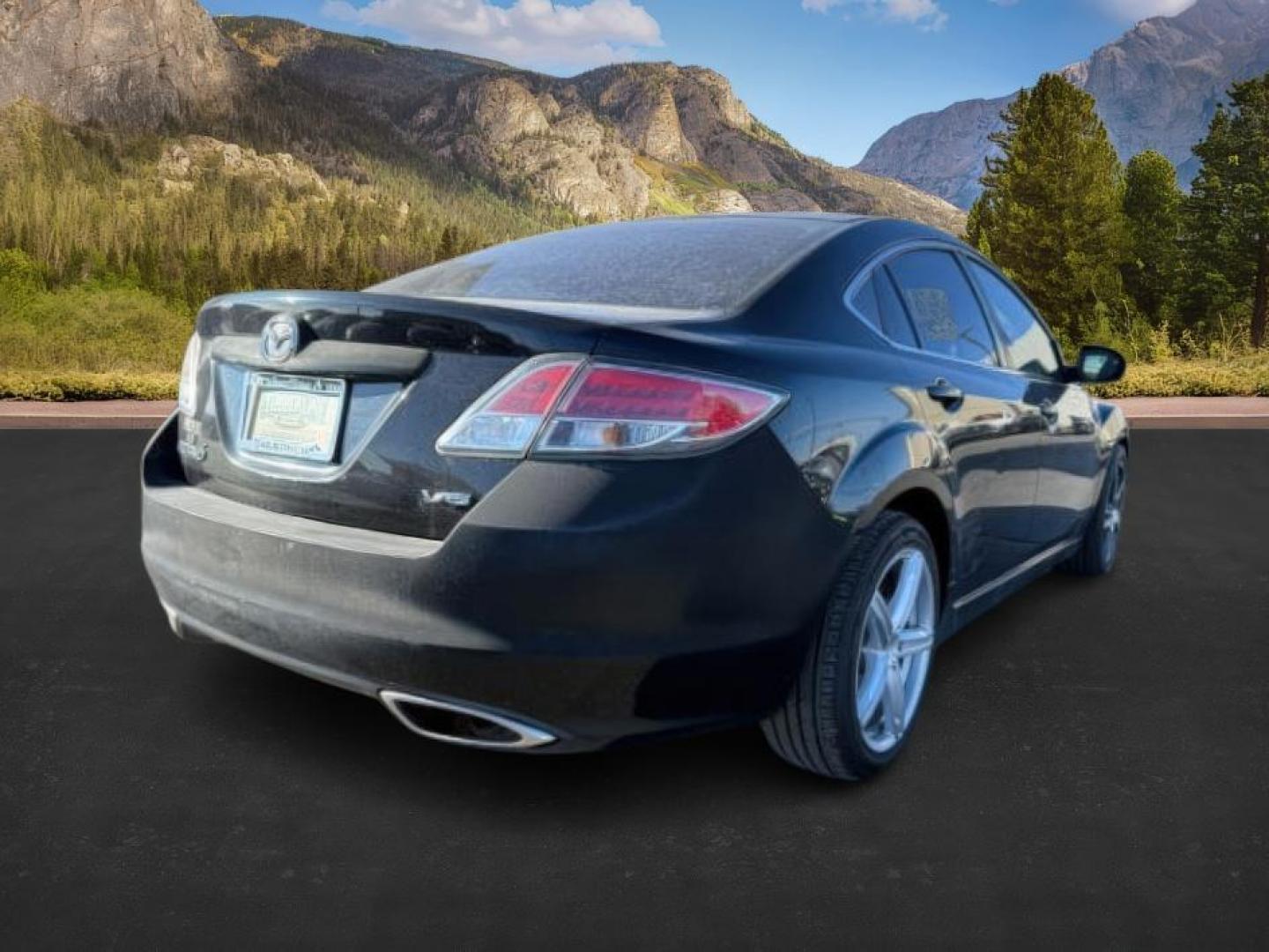 2010 Ebony Black /Black Mazda Mazda6 (1YVHZ8CB4A5) with an 37L V-6 DOHC engine, Automatic transmission, located at 1175 N Woodruff Ave, Idaho Falls, ID, 83401, 43.506901, -111.999657 - Photo#4