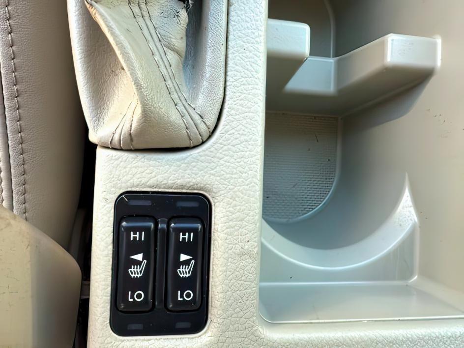 2014 Quartz Blue Pearl /Ivory Subaru XV Crosstrek 2.0 Limited (JF2GPAGC7E8) with an 2.0L L4 DOHC 16V engine, Continuously Variable Transmission transmission, located at 1235 N Woodruff Ave., Idaho Falls, 83401, (208) 523-1053, 43.507172, -112.000488 - This 2014 Subaru XV Crosstrek is a compact AWD crossover built for confident all-weather driving and light adventure use. Powered by a 2.0L boxer engine, it delivers efficient performance for daily commuting while maintaining steady capability in snow, rain, and gravel conditions thanks to Subaru's- Photo#17