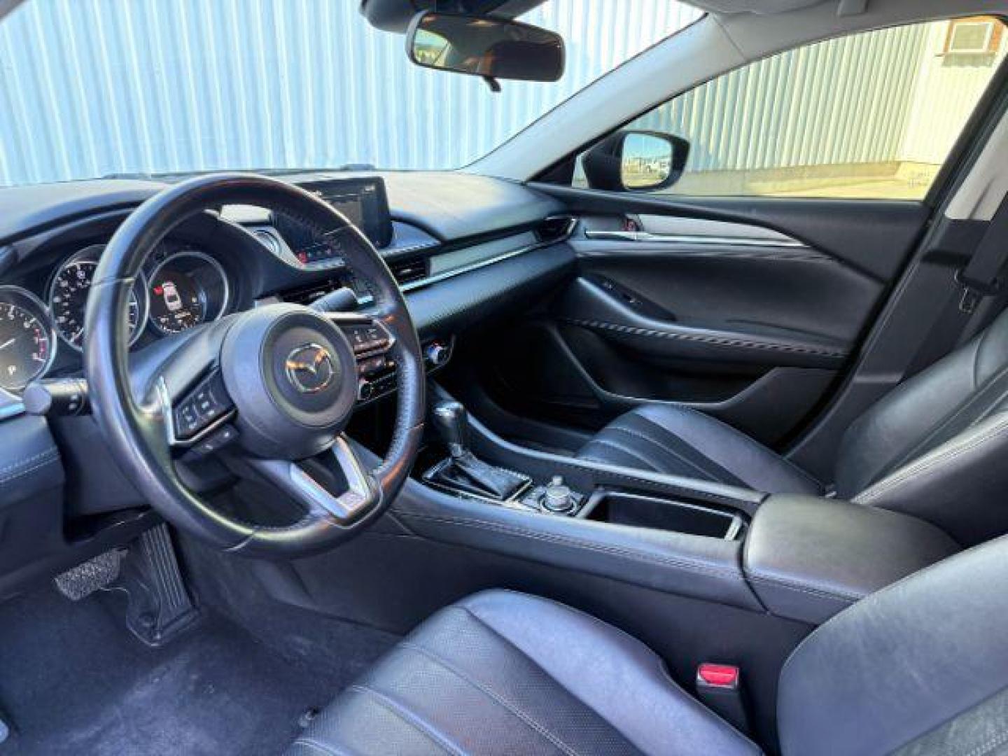 2021 BLACK /LEATHER Mazda Mazda6 (JM1GL1VMXM1) with an 25 engine, Automatic transmission, located at 1175 N Woodruff Ave, Idaho Falls, ID, 83401, 43.506901, -111.999657 - At Timberline Auto, finding a great deal on your next vehicle is always easy! Our experienced sales staff's goal is to help find you the right vehicle at the right price! Our knowledgeable finance department has options for almost any credit score. We offer extended service contract options to prote - Photo#35