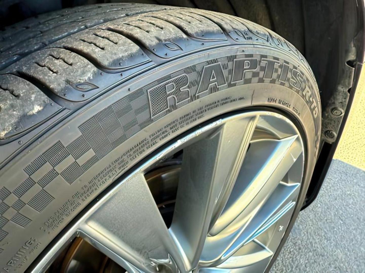 2021 BLACK /LEATHER Mazda Mazda6 (JM1GL1VMXM1) with an 25 engine, Automatic transmission, located at 1175 N Woodruff Ave, Idaho Falls, ID, 83401, 43.506901, -111.999657 - At Timberline Auto, finding a great deal on your next vehicle is always easy! Our experienced sales staff's goal is to help find you the right vehicle at the right price! Our knowledgeable finance department has options for almost any credit score. We offer extended service contract options to prote - Photo#9