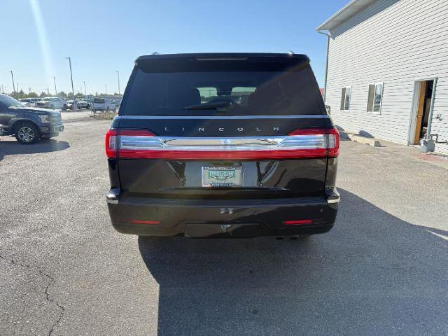 2020 Infinite Black /Ebony Lincoln Navigator (5LMJJ2LT8LE) with an EcoBoost 35L V-6 portdirect injection engine, Automatic transmission, located at 1175 N Woodruff Ave, Idaho Falls, ID, 83401, 43.506901, -111.999657 - At Timberline Auto, finding a great deal on your next vehicle is always easy! Our experienced sales staff's goal is to help find you the right vehicle at the right price! Our knowledgeable finance department has options for almost any credit score. We offer extended service contract options to prote - Photo#34