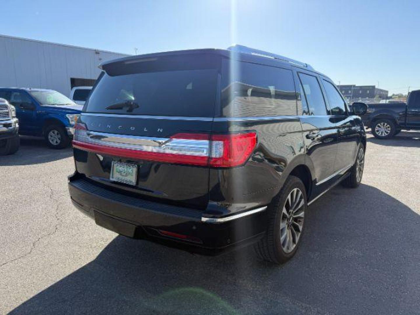 2020 Infinite Black /Ebony Lincoln Navigator (5LMJJ2LT8LE) with an EcoBoost 35L V-6 portdirect injection engine, Automatic transmission, located at 1175 N Woodruff Ave, Idaho Falls, ID, 83401, 43.506901, -111.999657 - At Timberline Auto, finding a great deal on your next vehicle is always easy! Our experienced sales staff's goal is to help find you the right vehicle at the right price! Our knowledgeable finance department has options for almost any credit score. We offer extended service contract options to prote - Photo#41