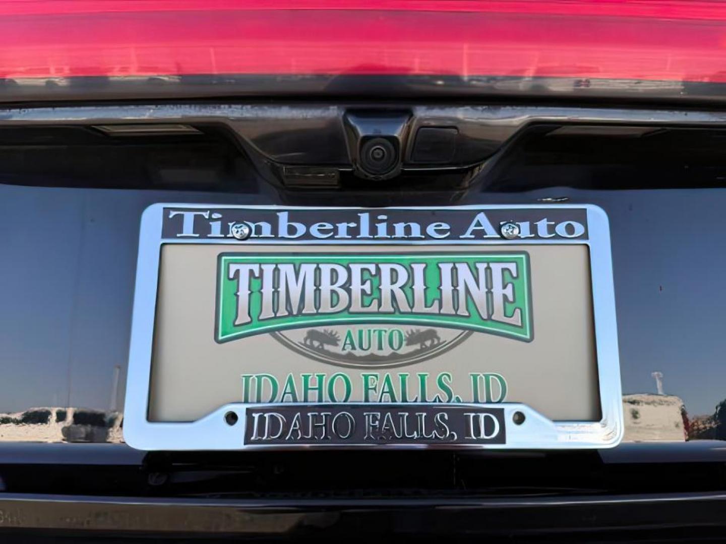 2020 Infinite Black /Ebony Lincoln Navigator (5LMJJ2LT8LE) with an EcoBoost 35L V-6 portdirect injection engine, Automatic transmission, located at 1175 N Woodruff Ave, Idaho Falls, ID, 83401, 43.506901, -111.999657 - At Timberline Auto, finding a great deal on your next vehicle is always easy! Our experienced sales staff's goal is to help find you the right vehicle at the right price! Our knowledgeable finance department has options for almost any credit score. We offer extended service contract options to prote - Photo#4