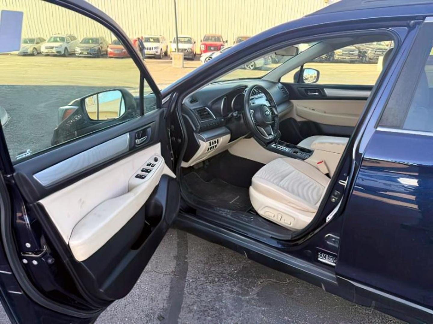 2018 BLUE /Slate Black Subaru Outback (4S4BSACC0J3) with an 25L H-4 DOHC engine, Automatic transmission, located at 1175 N Woodruff Ave, Idaho Falls, ID, 83401, 43.506901, -111.999657 - At Timberline Auto, finding a great deal on your next vehicle is always easy! Our experienced sales staff's goal is to help find you the right vehicle at the right price! Our knowledgeable finance department has options for almost any credit score. We offer extended service contract options to prote - Photo#11