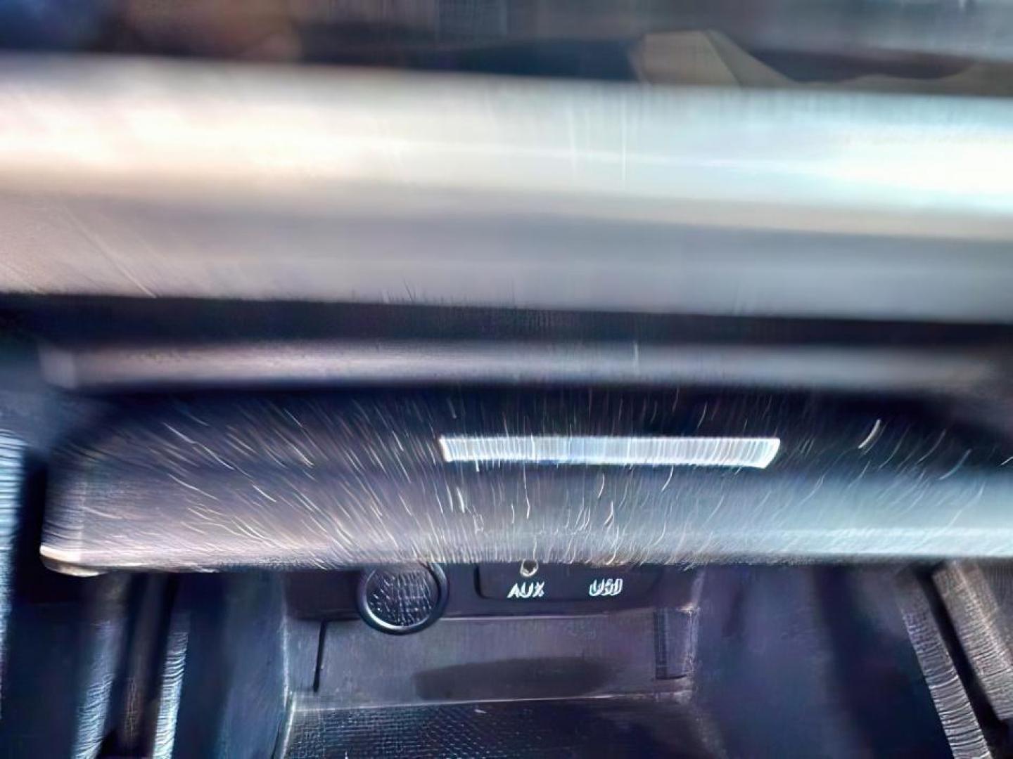 2018 BLUE /Slate Black Subaru Outback (4S4BSACC0J3) with an 25L H-4 DOHC engine, Automatic transmission, located at 1175 N Woodruff Ave, Idaho Falls, ID, 83401, 43.506901, -111.999657 - At Timberline Auto, finding a great deal on your next vehicle is always easy! Our experienced sales staff's goal is to help find you the right vehicle at the right price! Our knowledgeable finance department has options for almost any credit score. We offer extended service contract options to prote - Photo#17