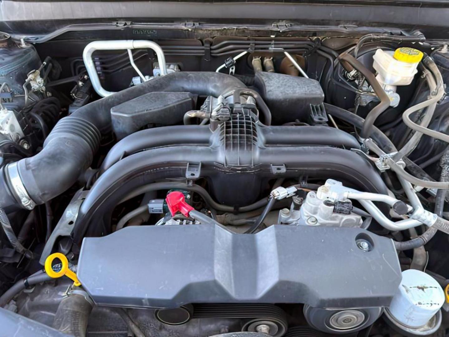 2018 BLUE /Slate Black Subaru Outback (4S4BSACC0J3) with an 25L H-4 DOHC engine, Automatic transmission, located at 1175 N Woodruff Ave, Idaho Falls, ID, 83401, 43.506901, -111.999657 - At Timberline Auto, finding a great deal on your next vehicle is always easy! Our experienced sales staff's goal is to help find you the right vehicle at the right price! Our knowledgeable finance department has options for almost any credit score. We offer extended service contract options to prote - Photo#25