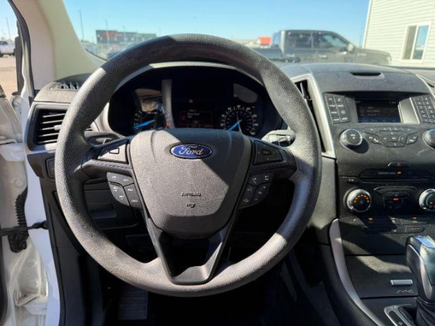 2015 Oxford White /Ebony Ford Edge (2FMTK3G82FB) with an 35L V-6 DOHC engine, Automatic transmission, located at 1175 N Woodruff Ave, Idaho Falls, ID, 83401, 43.506901, -111.999657 - At Timberline Auto, finding a great deal on your next vehicle is always easy! Our experienced sales staff's goal is to help find you the right vehicle at the right price! Our knowledgeable finance department has options for almost any credit score. We offer extended service contract options to prote - Photo#34