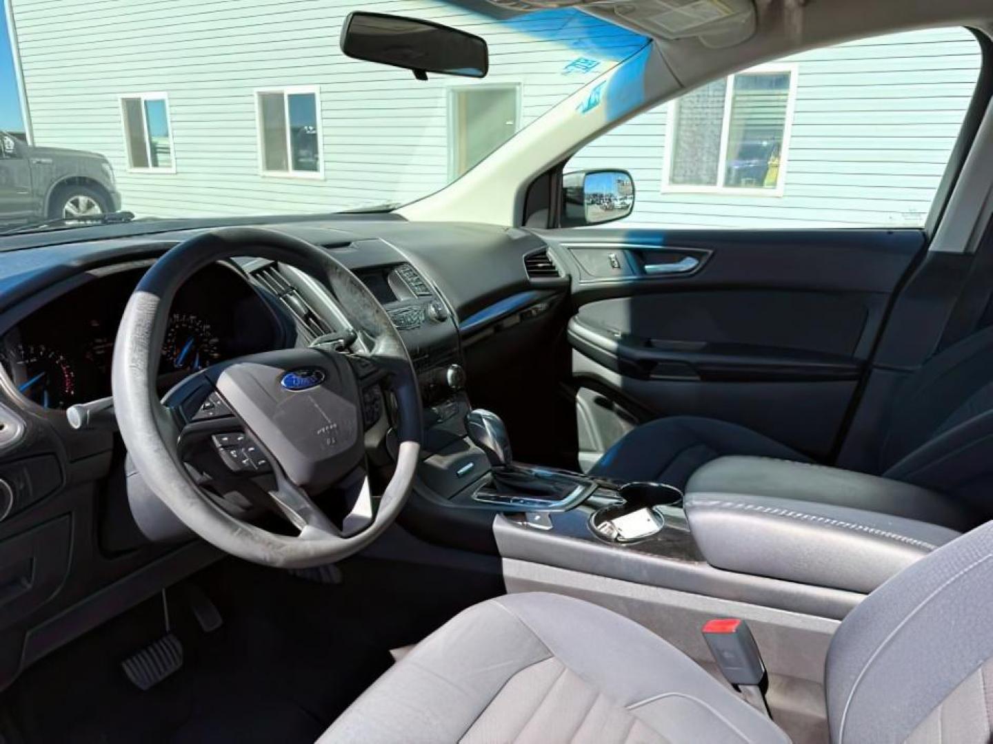 2015 Oxford White /Ebony Ford Edge (2FMTK3G82FB) with an 35L V-6 DOHC engine, Automatic transmission, located at 1175 N Woodruff Ave, Idaho Falls, ID, 83401, 43.506901, -111.999657 - At Timberline Auto, finding a great deal on your next vehicle is always easy! Our experienced sales staff's goal is to help find you the right vehicle at the right price! Our knowledgeable finance department has options for almost any credit score. We offer extended service contract options to prote - Photo#13