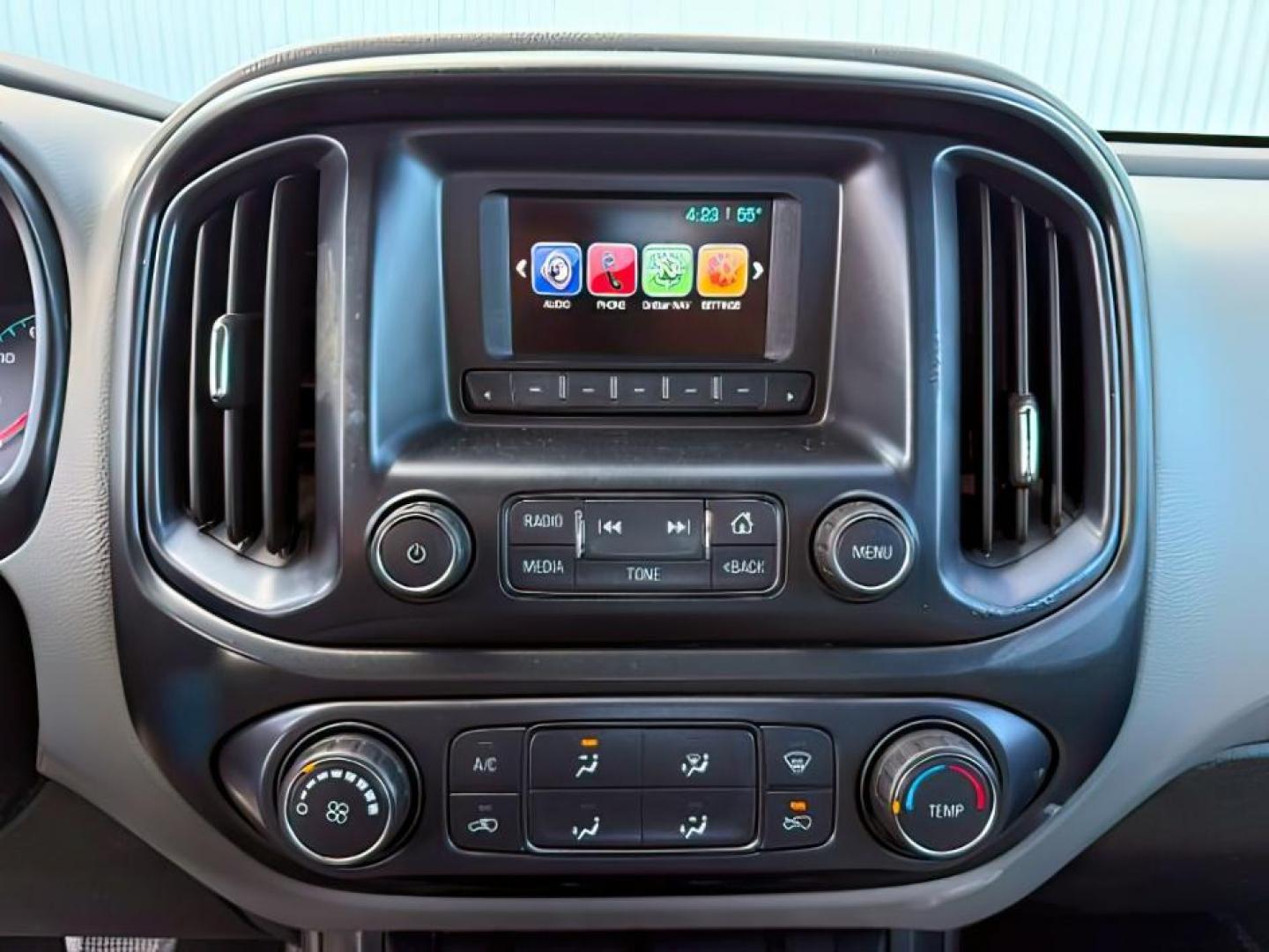 2016 RED /Jet Black/Dark Ash Chevrolet Colorado (1GCGSBE37G1) with an 36L V-6 gasoline direct injection engine, Automatic transmission, located at 1175 N Woodruff Ave, Idaho Falls, ID, 83401, 43.506901, -111.999657 - At Timberline Auto, finding a great deal on your next vehicle is always easy! Our experienced sales staff's goal is to help find you the right vehicle at the right price! Our knowledgeable finance department has options for almost any credit score. We offer extended service contract options to prote - Photo#14