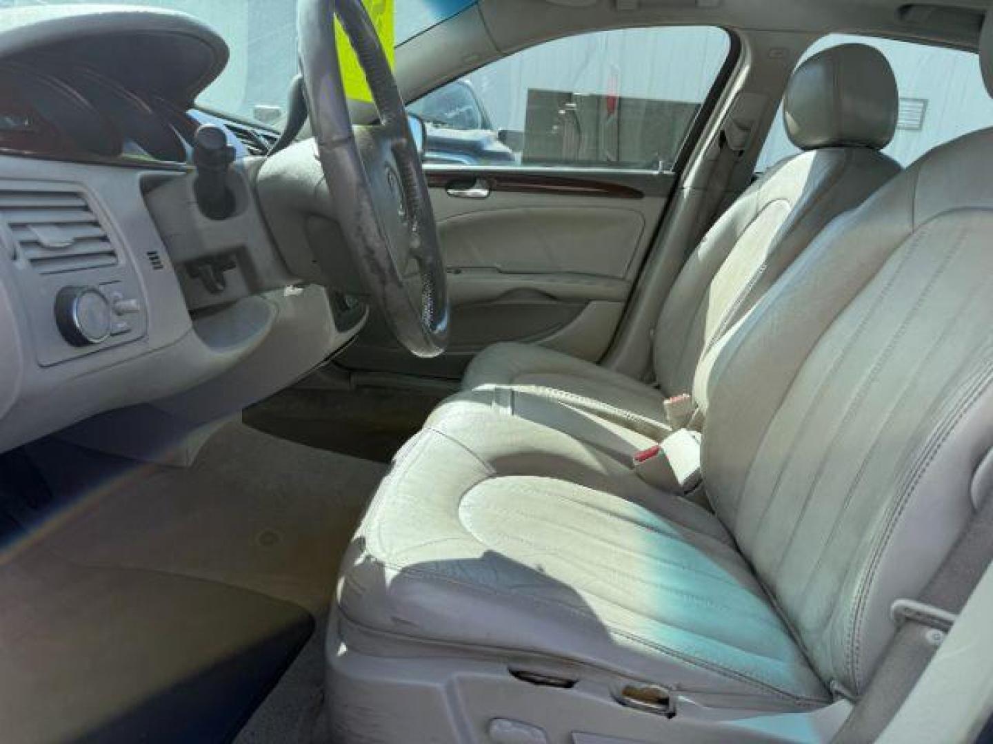 2008 MAROON /LEATHER Buick Lucerne (1G4HD572X8U) with an 38L V-6 regular unleaded engine, Automatic transmission, located at 1175 N Woodruff Ave, Idaho Falls, ID, 83401, 43.506901, -111.999657 - At Timberline Auto, finding a great deal on your next vehicle is always easy! Our experienced sales staff's goal is to help find you the right vehicle at the right price! Our knowledgeable finance department has options for almost any credit score. We offer extended service contract options to prote - Photo#9