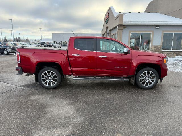 2021 RED /Jet Black GMC Canyon (1GTG6EEN5M1) with an 36L V-6 gasoline direct injection engine, Automatic transmission, located at 1175 N Woodruff Ave, Idaho Falls, ID, 83401, 43.506901, -111.999657 - At Timberline Auto, finding a great deal on your next vehicle is always easy! Our experienced sales staff's goal is to help find you the right vehicle at the right price! Our knowledgeable finance department has options for almost any credit score. We offer extended service contract options to prote - Photo#32