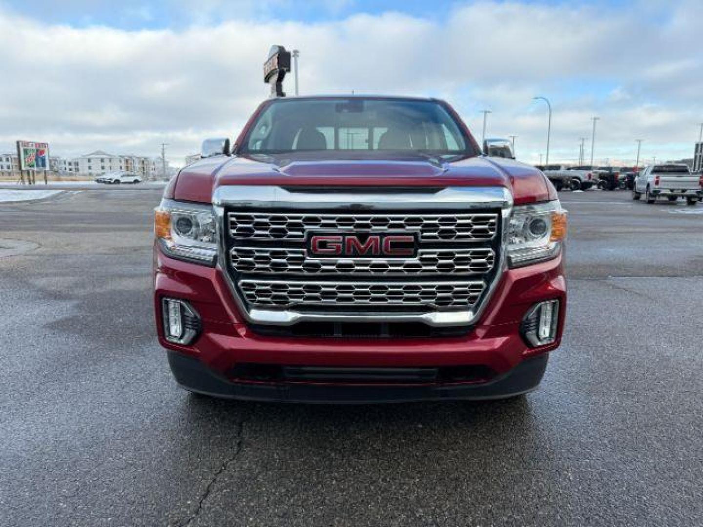2021 Cayenne Red Tintcoat /Jet Black GMC Canyon (1GTG6EEN5M1) with an 36L V-6 gasoline direct injection engine, Automatic transmission, located at 1175 N Woodruff Ave, Idaho Falls, ID, 83401, 43.506901, -111.999657 - At Timberline Auto, finding a great deal on your next vehicle is always easy! Our experienced sales staff's goal is to help find you the right vehicle at the right price! Our knowledgeable finance department has options for almost any credit score. We offer extended service contract options to prote - Photo#34