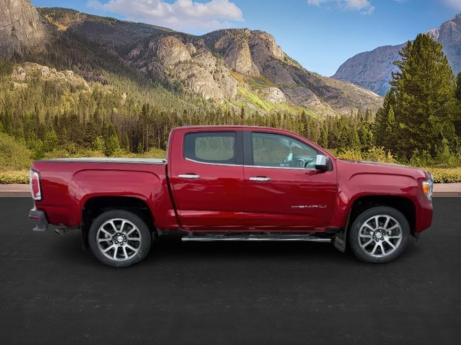 2021 RED /Jet Black GMC Canyon (1GTG6EEN5M1) with an 36L V-6 gasoline direct injection engine, Automatic transmission, located at 1175 N Woodruff Ave, Idaho Falls, ID, 83401, 43.506901, -111.999657 - At Timberline Auto, finding a great deal on your next vehicle is always easy! Our experienced sales staff's goal is to help find you the right vehicle at the right price! Our knowledgeable finance department has options for almost any credit score. We offer extended service contract options to prote - Photo#7