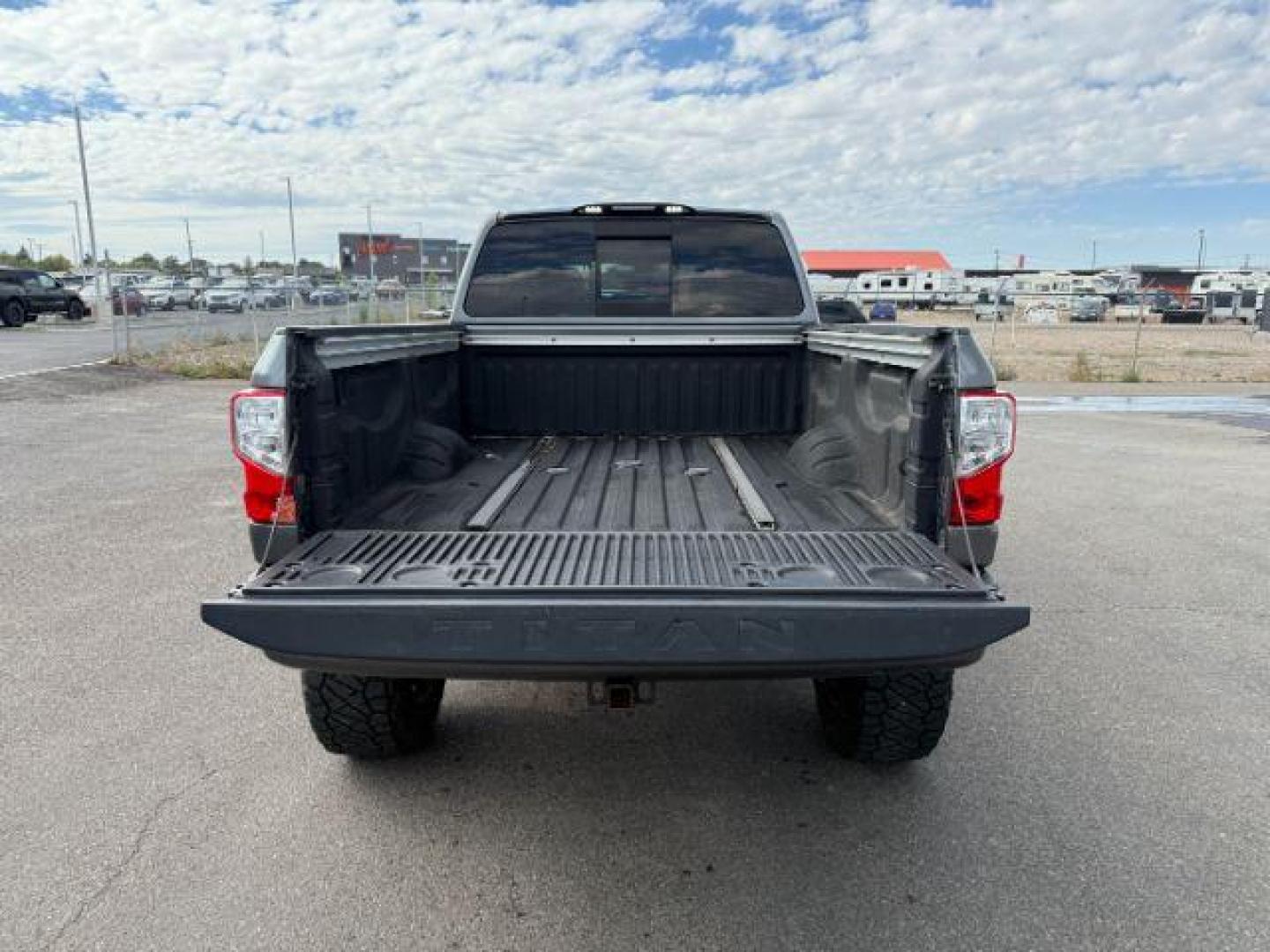 2017 Magnetic Black /Black Nissan TITAN XD (1N6BA1F46HN) with an 5L V-8 diesel direct injection engine, Automatic transmission, located at 1175 N Woodruff Ave, Idaho Falls, ID, 83401, 43.506901, -111.999657 - At Timberline Auto, finding a great deal on your next vehicle is always easy! Our experienced sales staff's goal is to help find you the right vehicle at the right price! Our knowledgeable finance department has options for almost any credit score. We offer extended service contract options to prote - Photo#27