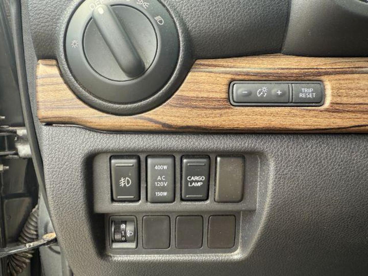 2017 Magnetic Black /Black Nissan TITAN XD (1N6BA1F46HN) with an 5L V-8 diesel direct injection engine, Automatic transmission, located at 1175 N Woodruff Ave, Idaho Falls, ID, 83401, 43.506901, -111.999657 - At Timberline Auto, finding a great deal on your next vehicle is always easy! Our experienced sales staff's goal is to help find you the right vehicle at the right price! Our knowledgeable finance department has options for almost any credit score. We offer extended service contract options to prote - Photo#43