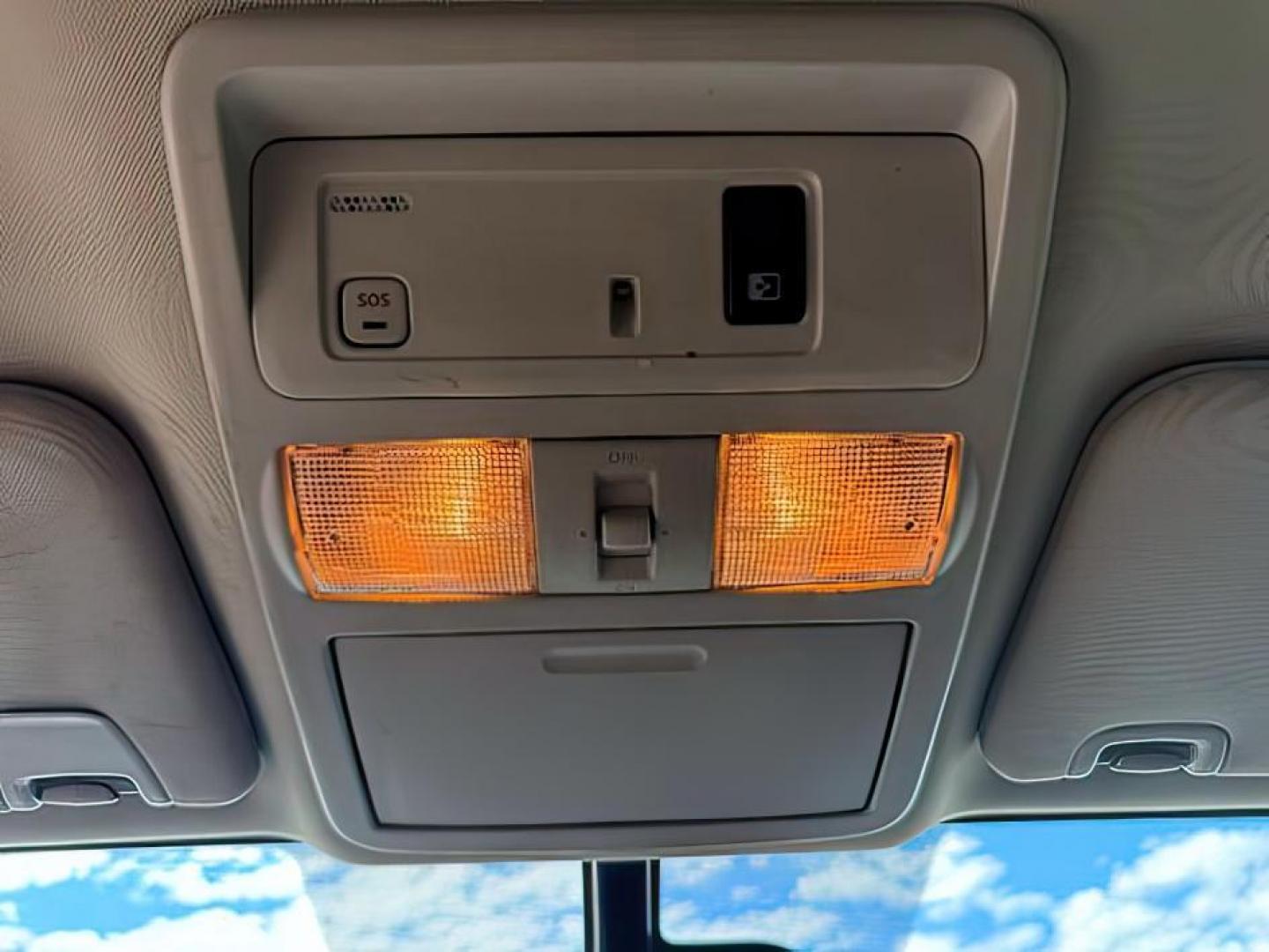 2017 Magnetic Black /Black Nissan TITAN XD (1N6BA1F46HN) with an 5L V-8 diesel direct injection engine, Automatic transmission, located at 1175 N Woodruff Ave, Idaho Falls, ID, 83401, 43.506901, -111.999657 - At Timberline Auto, finding a great deal on your next vehicle is always easy! Our experienced sales staff's goal is to help find you the right vehicle at the right price! Our knowledgeable finance department has options for almost any credit score. We offer extended service contract options to prote - Photo#18