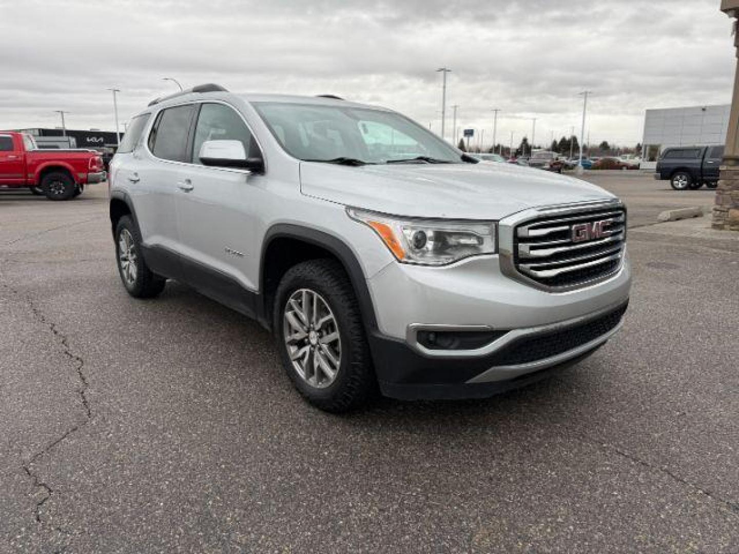 2019 SILVER /Jet Black GMC Acadia (1GKKNSLS0KZ) with an 36L V-6 gasoline direct injection engine, Automatic transmission, located at 1175 N Woodruff Ave, Idaho Falls, ID, 83401, 43.506901, -111.999657 - At Timberline Auto, finding a great deal on your next vehicle is always easy! Our experienced sales staff's goal is to help find you the right vehicle at the right price! Our knowledgeable finance department has options for almost any credit score. We offer extended service contract options to prote - Photo#37
