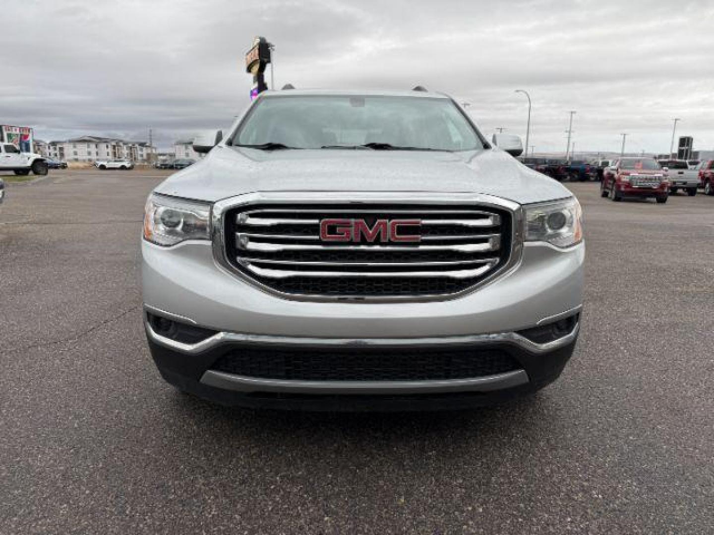 2019 SILVER /Jet Black GMC Acadia (1GKKNSLS0KZ) with an 36L V-6 gasoline direct injection engine, Automatic transmission, located at 1175 N Woodruff Ave, Idaho Falls, ID, 83401, 43.506901, -111.999657 - At Timberline Auto, finding a great deal on your next vehicle is always easy! Our experienced sales staff's goal is to help find you the right vehicle at the right price! Our knowledgeable finance department has options for almost any credit score. We offer extended service contract options to prote - Photo#38