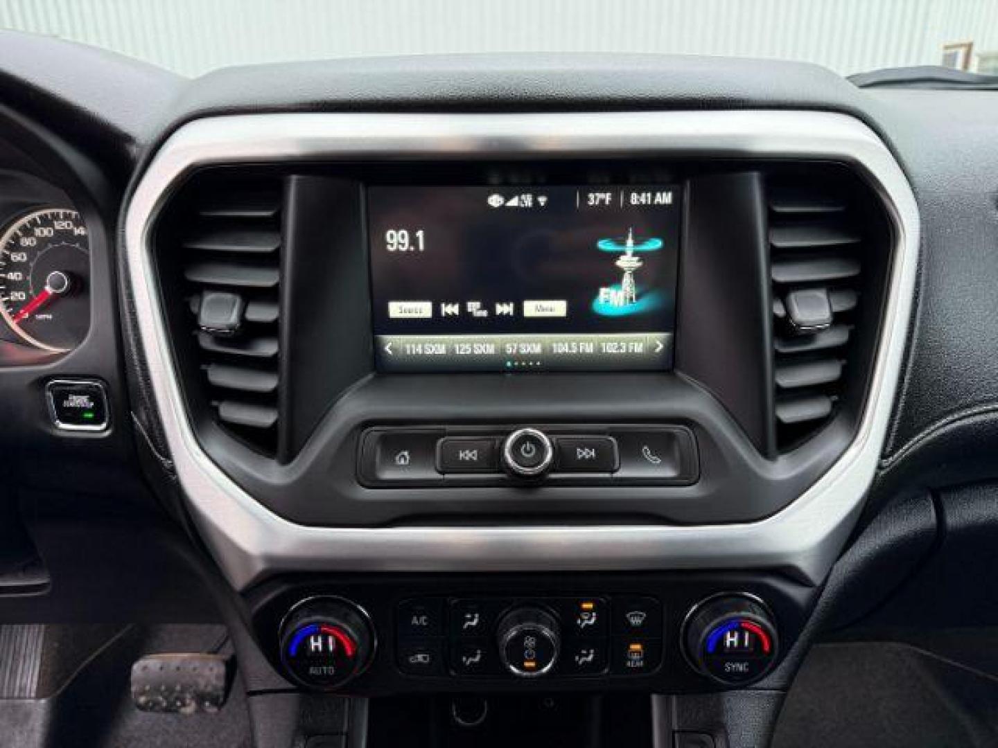 2019 SILVER /Jet Black GMC Acadia (1GKKNSLS0KZ) with an 36L V-6 gasoline direct injection engine, Automatic transmission, located at 1175 N Woodruff Ave, Idaho Falls, ID, 83401, 43.506901, -111.999657 - At Timberline Auto, finding a great deal on your next vehicle is always easy! Our experienced sales staff's goal is to help find you the right vehicle at the right price! Our knowledgeable finance department has options for almost any credit score. We offer extended service contract options to prote - Photo#44