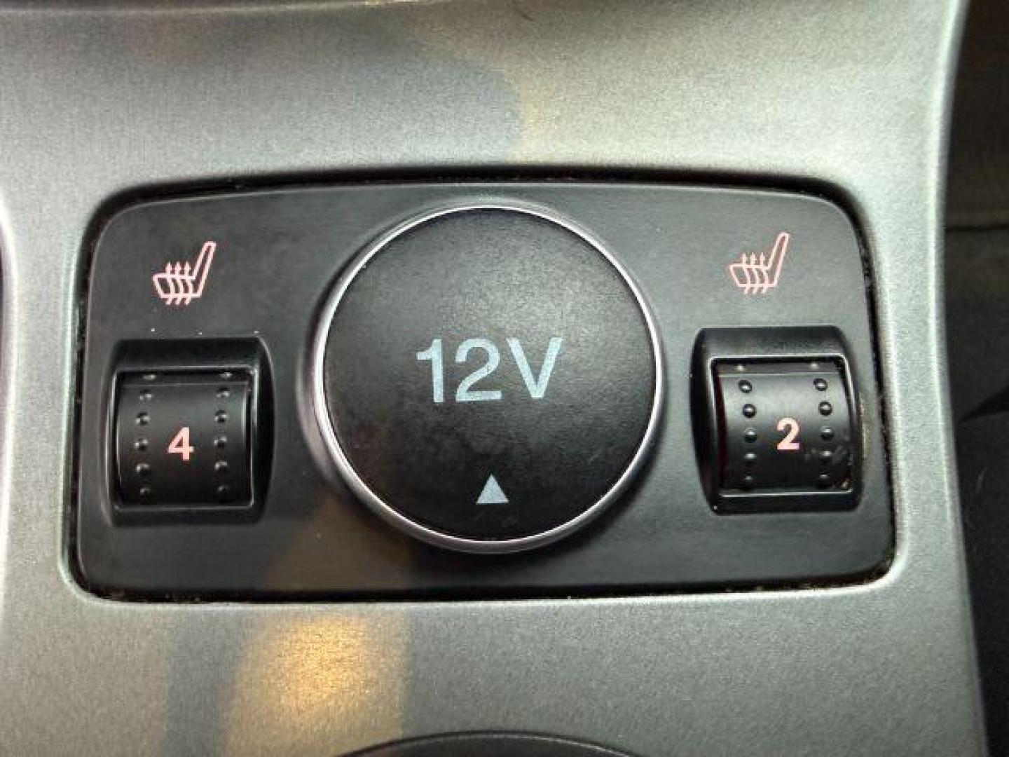 2015 GRAY /Charcoal Black Ford Escape (1FMCU9G91FU) with an EcoBoost 2L I-4 gasoline direct injection engine, Automatic transmission, located at 1175 N Woodruff Ave, Idaho Falls, ID, 83401, 43.506901, -111.999657 - At Timberline Auto, finding a great deal on your next vehicle is always easy! Our experienced sales staff's goal is to help find you the right vehicle at the right price! Our knowledgeable finance department has options for almost any credit score. We offer extended service contract options to prote - Photo#44