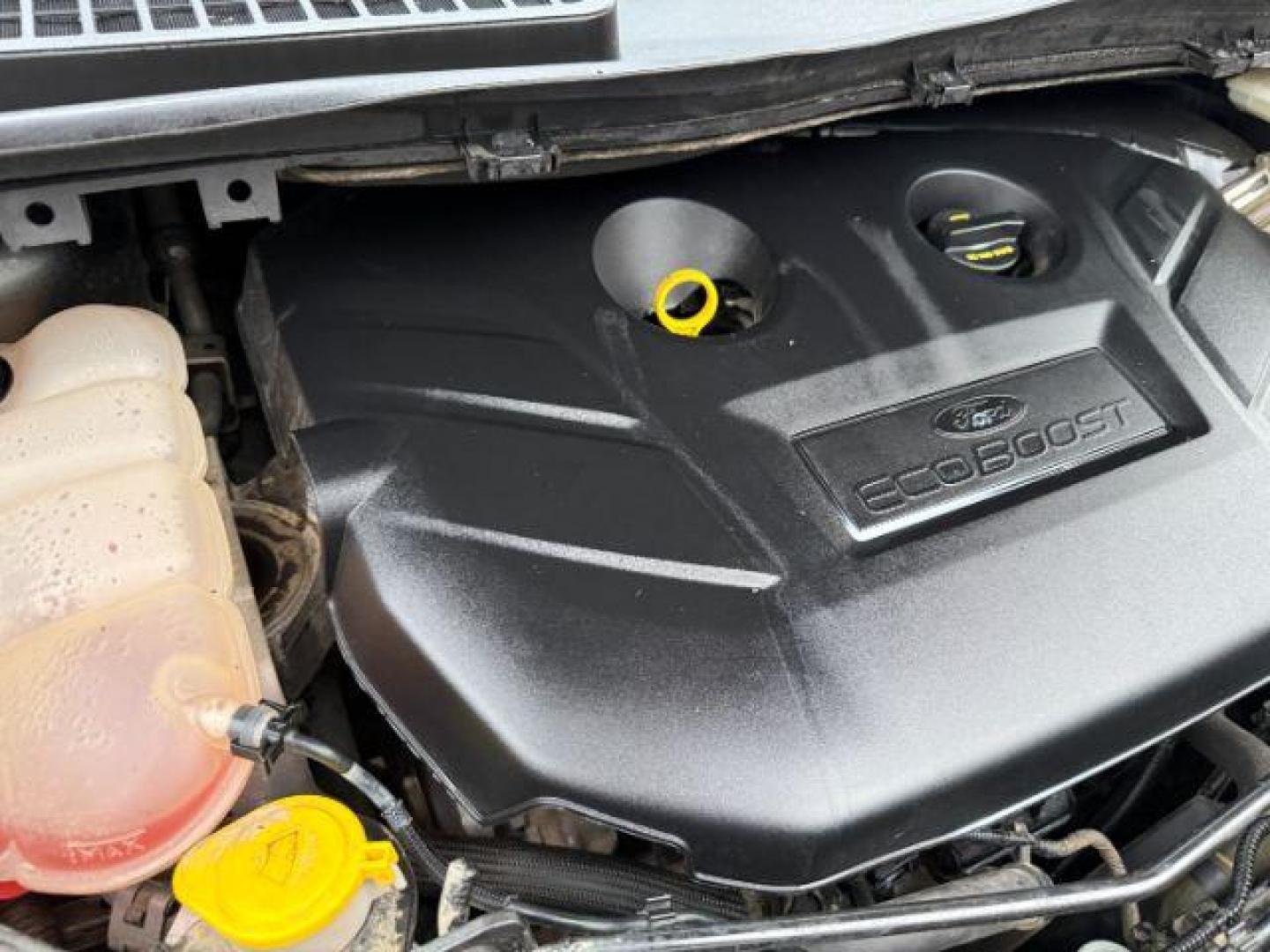 2015 GRAY /Charcoal Black Ford Escape (1FMCU9G91FU) with an EcoBoost 2L I-4 gasoline direct injection engine, Automatic transmission, located at 1175 N Woodruff Ave, Idaho Falls, ID, 83401, 43.506901, -111.999657 - At Timberline Auto, finding a great deal on your next vehicle is always easy! Our experienced sales staff's goal is to help find you the right vehicle at the right price! Our knowledgeable finance department has options for almost any credit score. We offer extended service contract options to prote - Photo#49