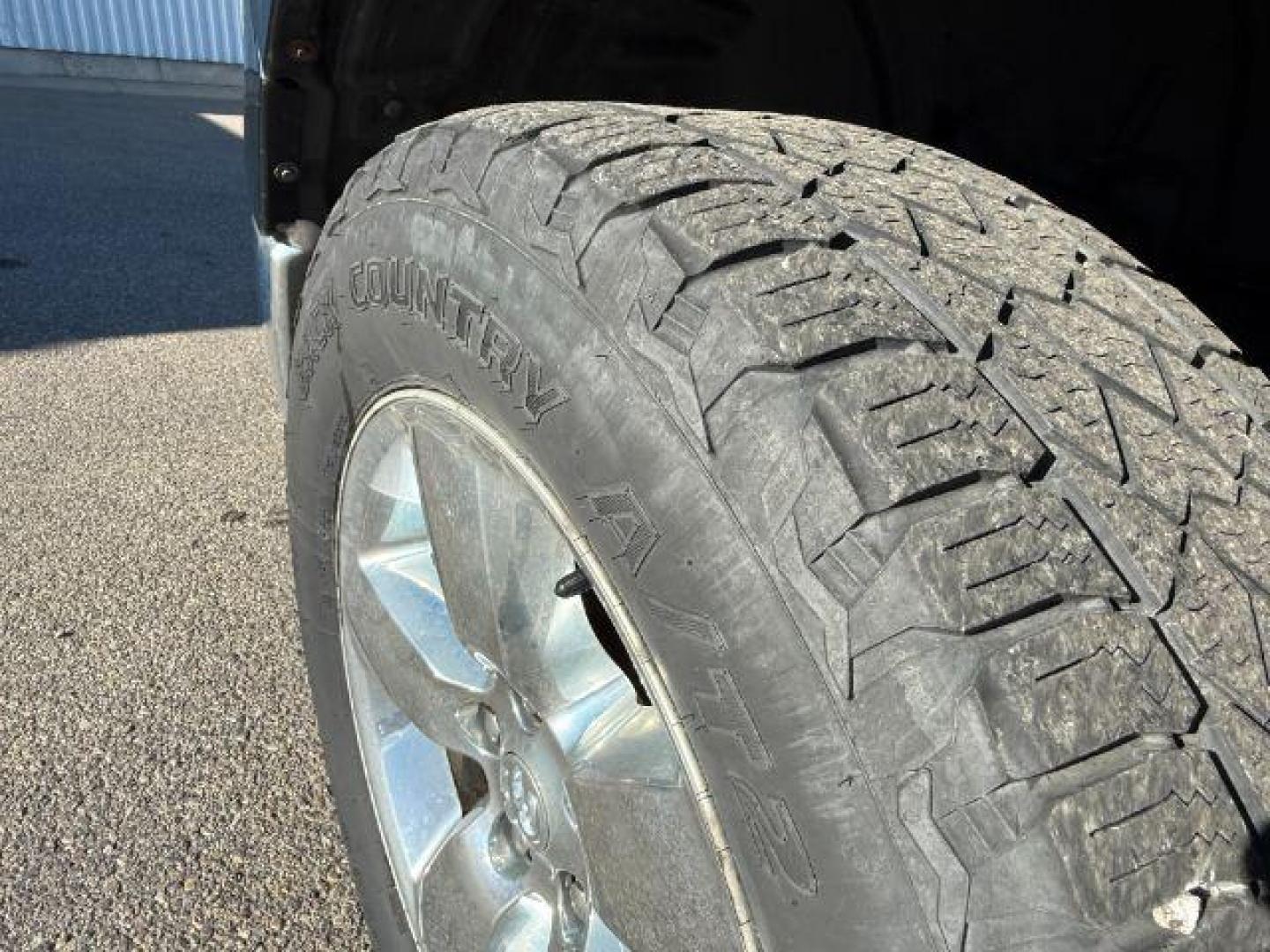 2013 BLACK /CLOTH Ram 1500 (1C6RR7LT6DS) with an 57 engine, Automatic transmission, located at 1175 N Woodruff Ave, Idaho Falls, ID, 83401, 43.506901, -111.999657 - At Timberline Auto, finding a great deal on your next vehicle is always easy! Our experienced sales staff's goal is to help find you the right vehicle at the right price! Our knowledgeable finance department has options for almost any credit score. We offer extended service contract options to prote - Photo#29