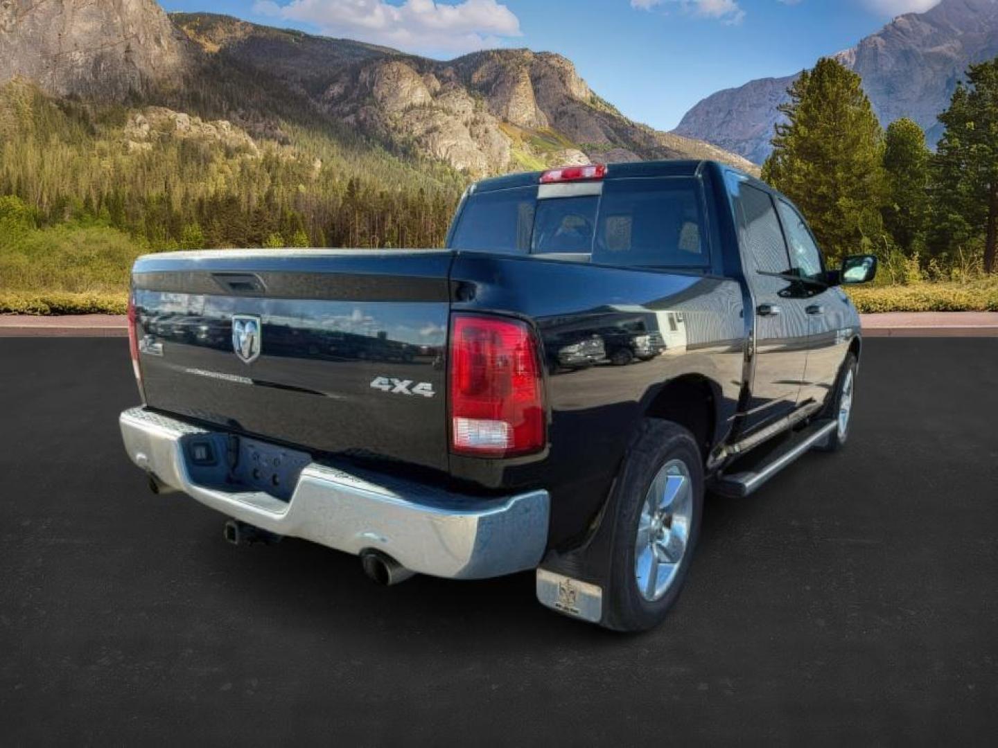 2013 BLACK /CLOTH Ram 1500 (1C6RR7LT6DS) with an 57 engine, Automatic transmission, located at 1175 N Woodruff Ave, Idaho Falls, ID, 83401, 43.506901, -111.999657 - At Timberline Auto, finding a great deal on your next vehicle is always easy! Our experienced sales staff's goal is to help find you the right vehicle at the right price! Our knowledgeable finance department has options for almost any credit score. We offer extended service contract options to prote - Photo#4