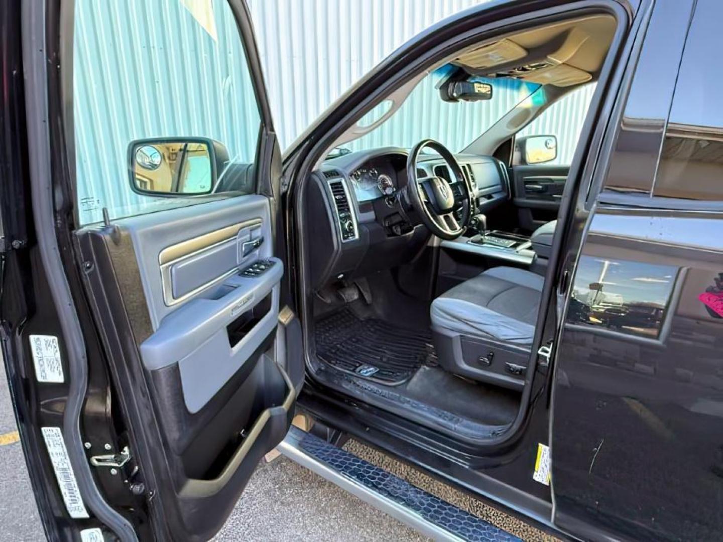 2013 BLACK /CLOTH Ram 1500 (1C6RR7LT6DS) with an 57 engine, Automatic transmission, located at 1175 N Woodruff Ave, Idaho Falls, ID, 83401, 43.506901, -111.999657 - At Timberline Auto, finding a great deal on your next vehicle is always easy! Our experienced sales staff's goal is to help find you the right vehicle at the right price! Our knowledgeable finance department has options for almost any credit score. We offer extended service contract options to prote - Photo#9