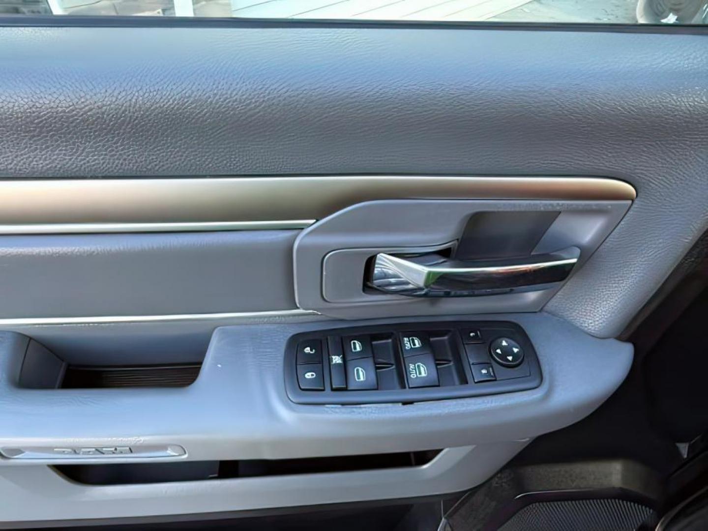 2013 BLACK /CLOTH Ram 1500 (1C6RR7LT6DS) with an 57 engine, Automatic transmission, located at 1175 N Woodruff Ave, Idaho Falls, ID, 83401, 43.506901, -111.999657 - At Timberline Auto, finding a great deal on your next vehicle is always easy! Our experienced sales staff's goal is to help find you the right vehicle at the right price! Our knowledgeable finance department has options for almost any credit score. We offer extended service contract options to prote - Photo#17